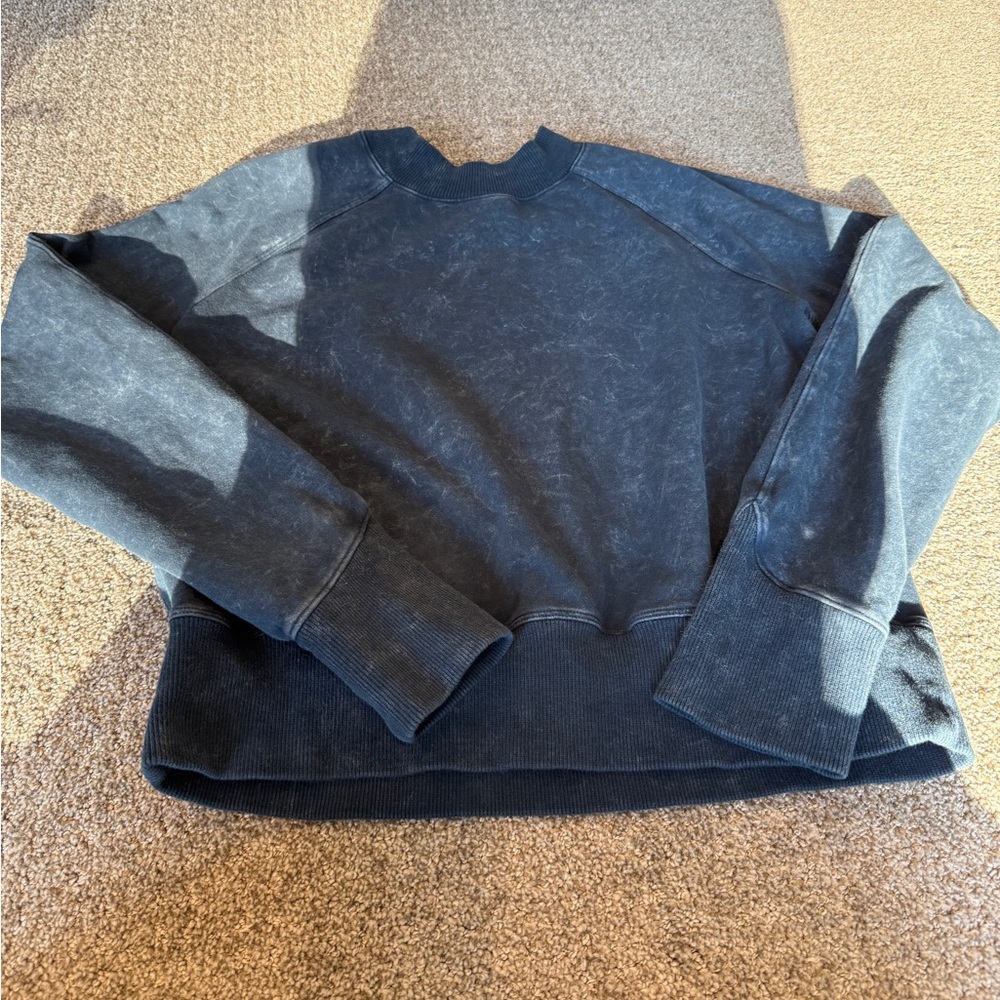 LULULEMON READY TO ROLL Crew DYE IN ACID /True Navy Blue SIZE 6 Near Perfect